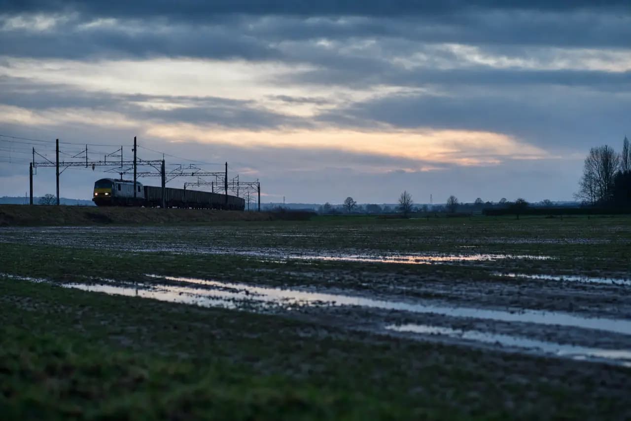How to Check for Overhead Train Lines and Railway Infrastructure Before Buying Land in the UK
